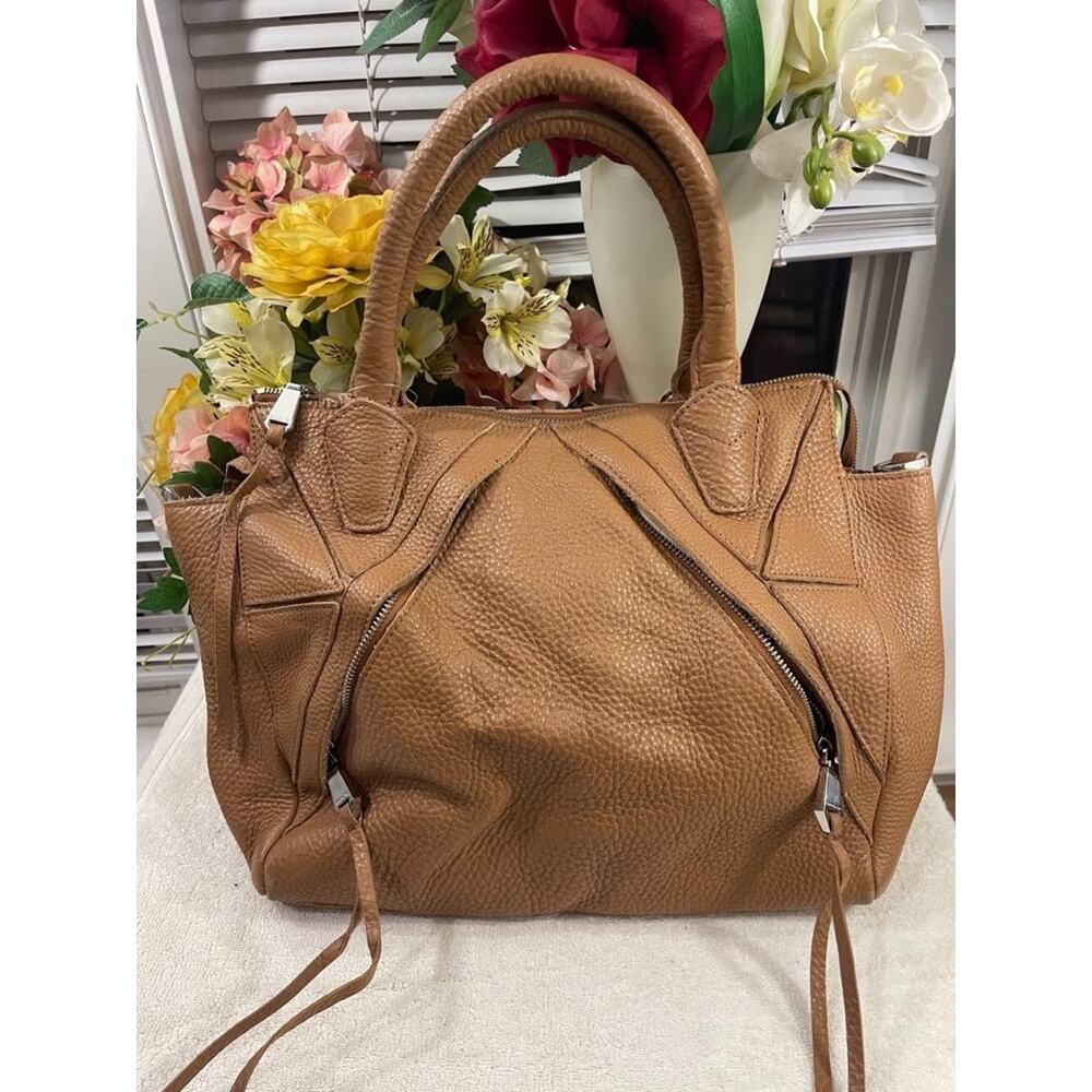 Kristopher Kon exterior zipper pocket tote bag (PU500